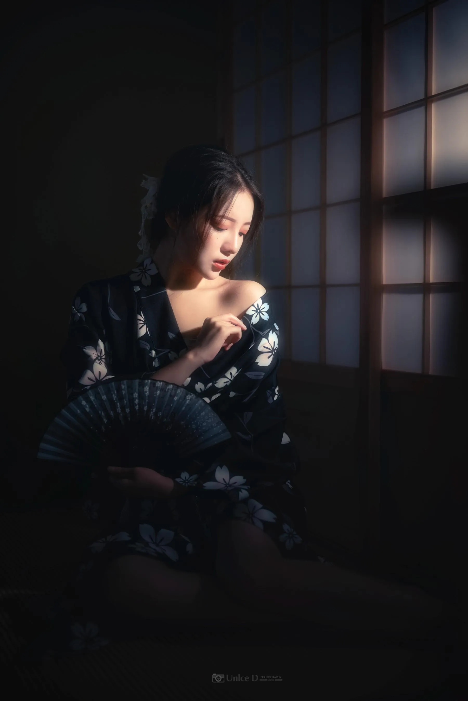 [艺图语] 2022.06.14 夜媚姬 柚子 [28P]插图2